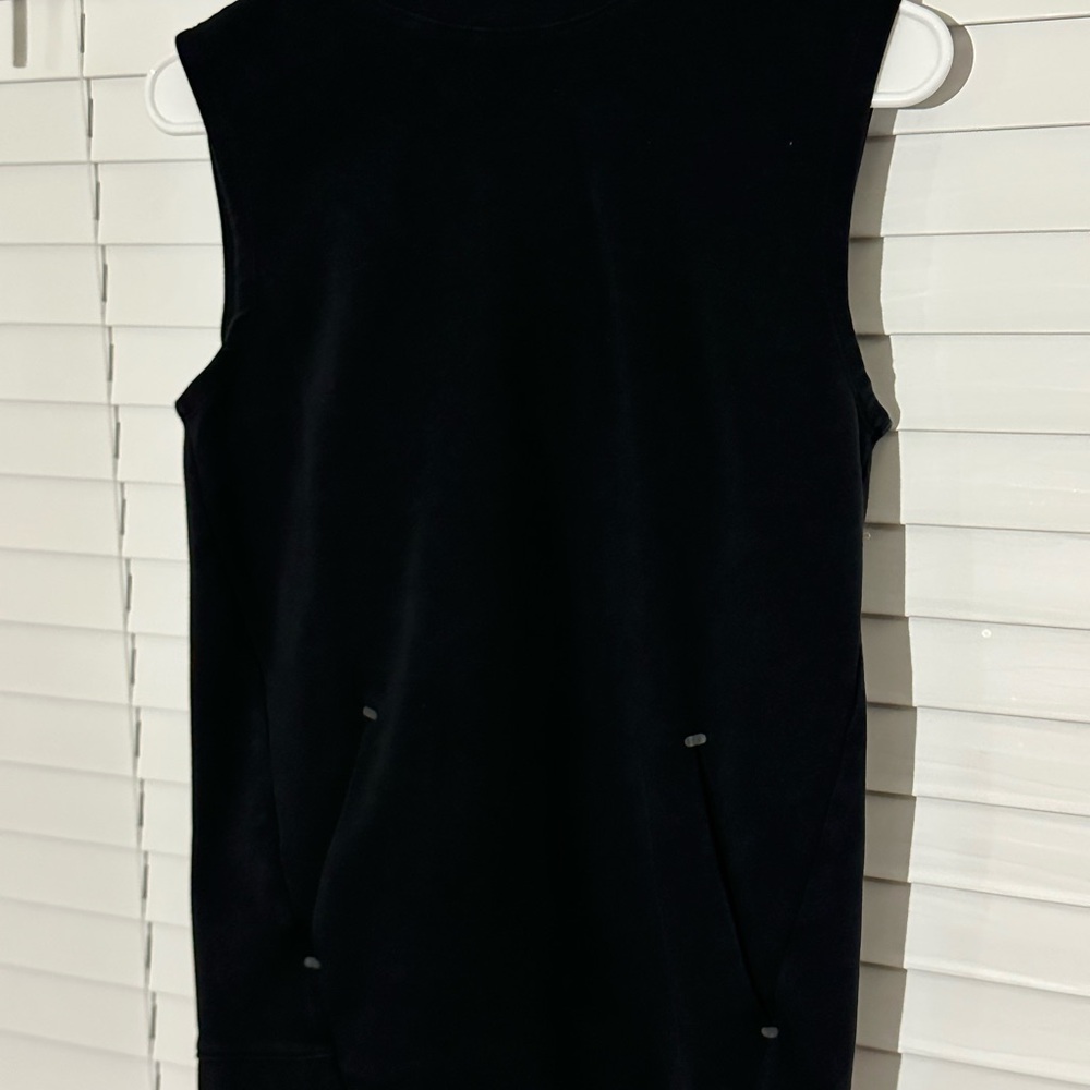Black Sleeveless Top